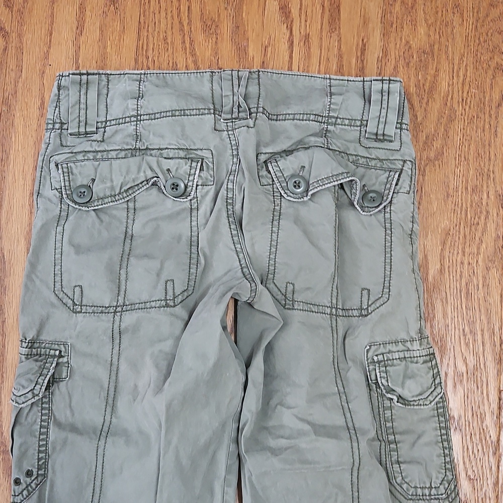 American Eagle Olive Baggy Cargo pants size 0 - Picture 5 of 6